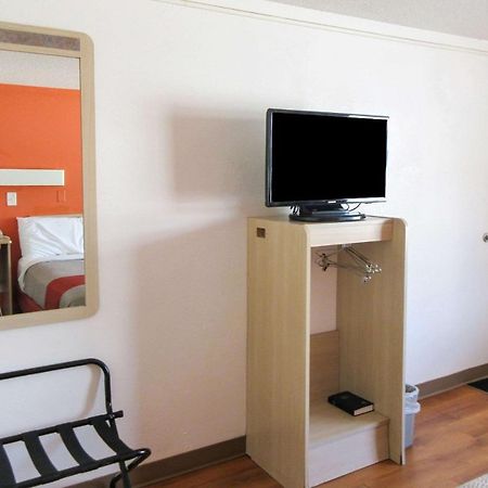 Rodeway Inn Altoona Eksteriør bilde